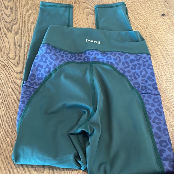 Barre3 medium leggings. Lot of 3. Pockets - Picture 8 of 9